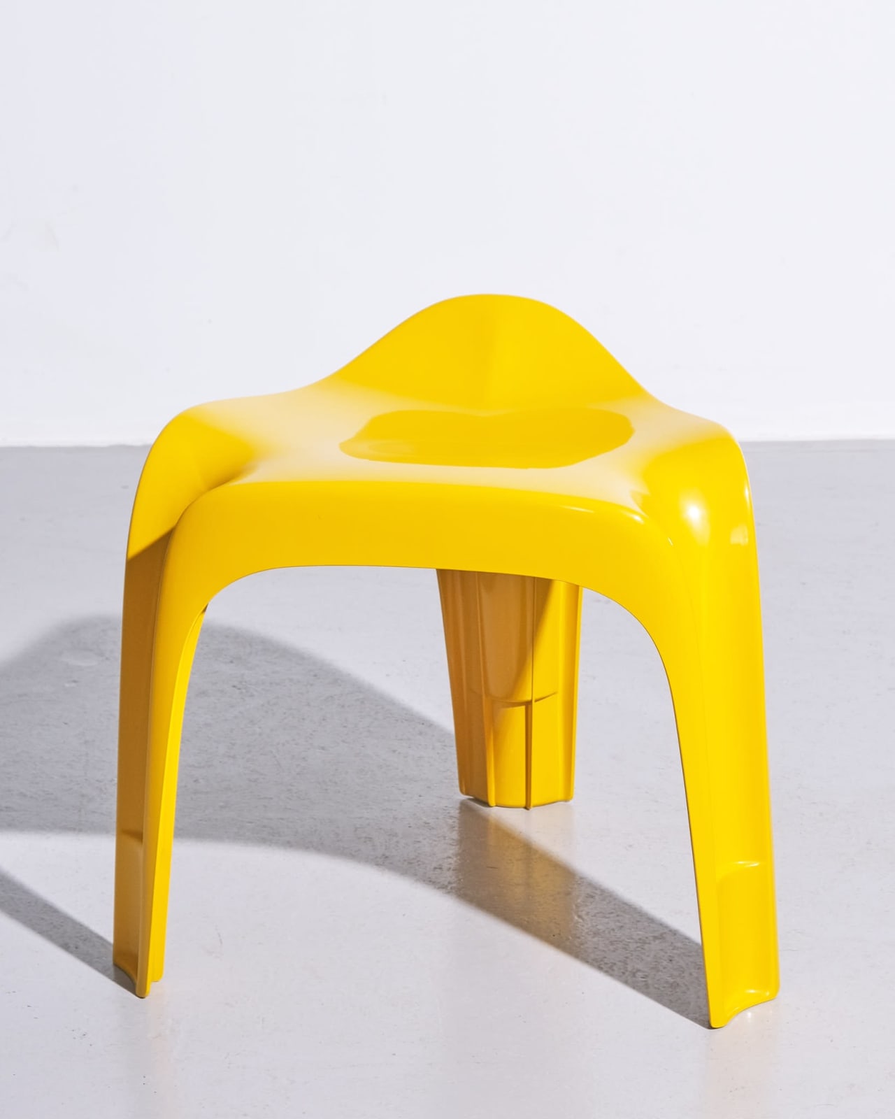 Alexander Begge, Yellow Casalina Stool