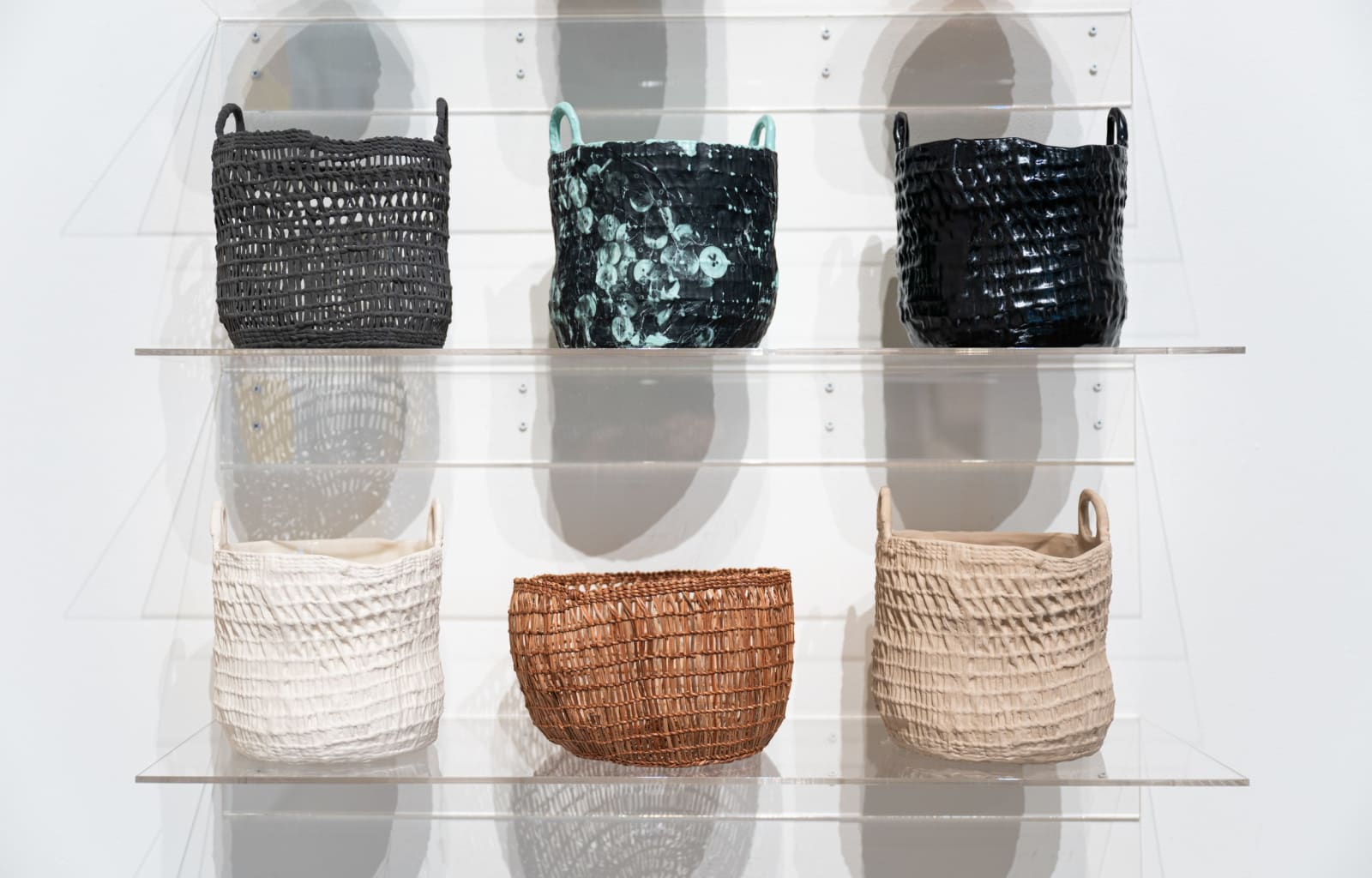 Sara Siestreem (Hanis Coos), transtemporal clam basket, 2022