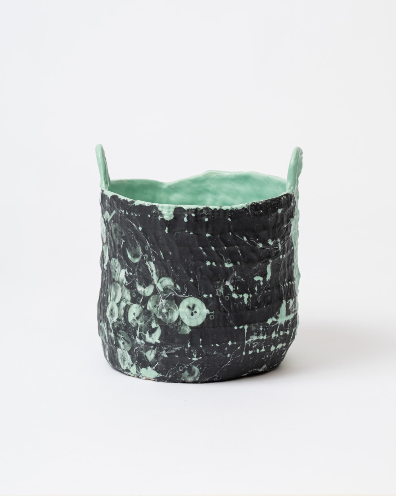 Sara Siestreem (Hanis Coos), button basket, 2024