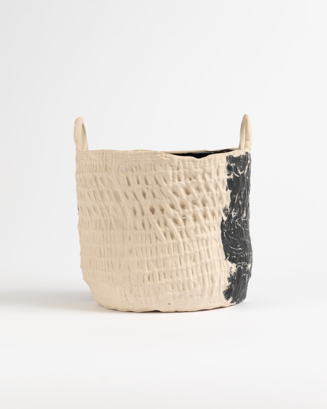 Sara Siestreem (Hanis Coos), full moon over the monolith, 2025