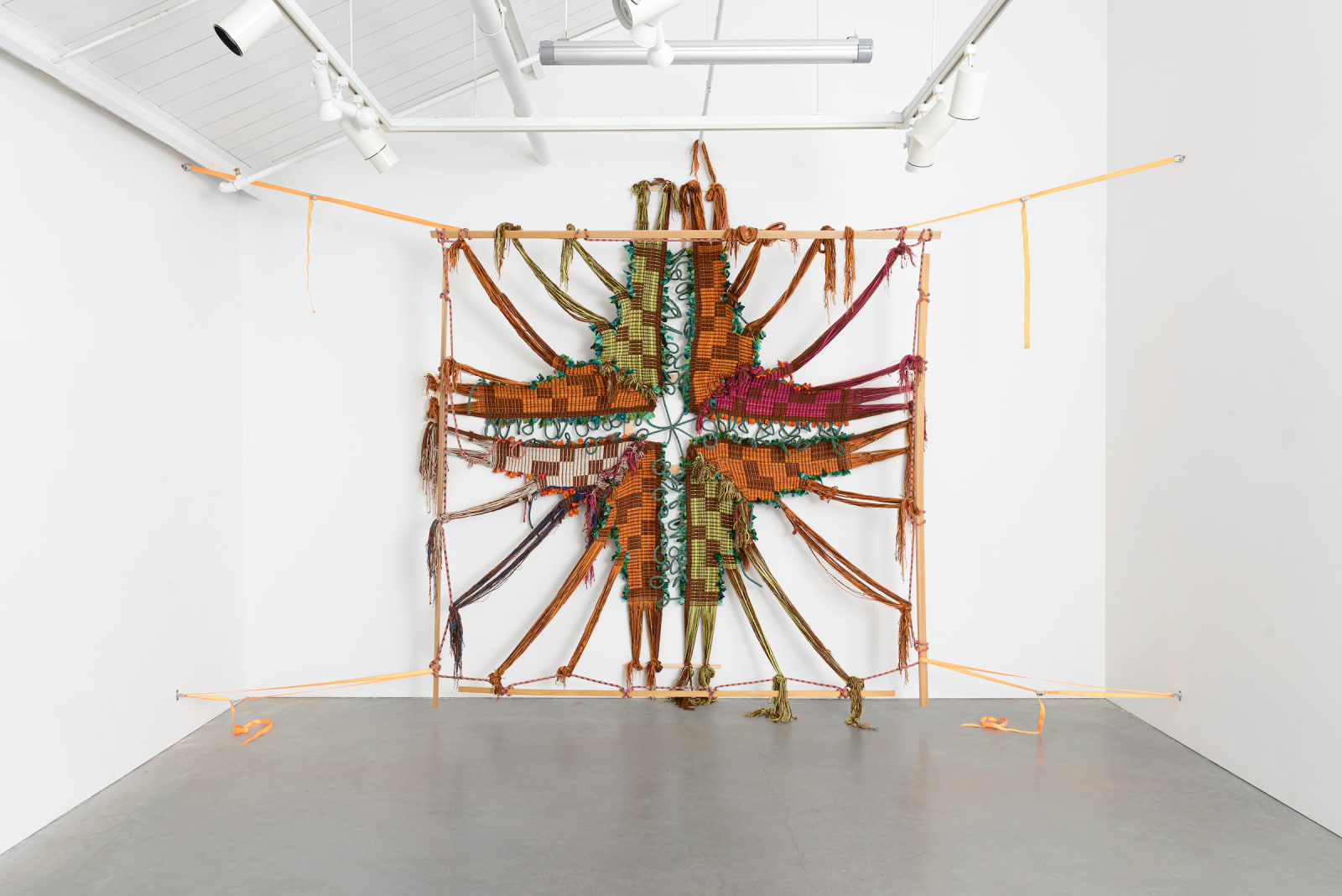 Kira Dominguez Hultgren, Arose, 2019