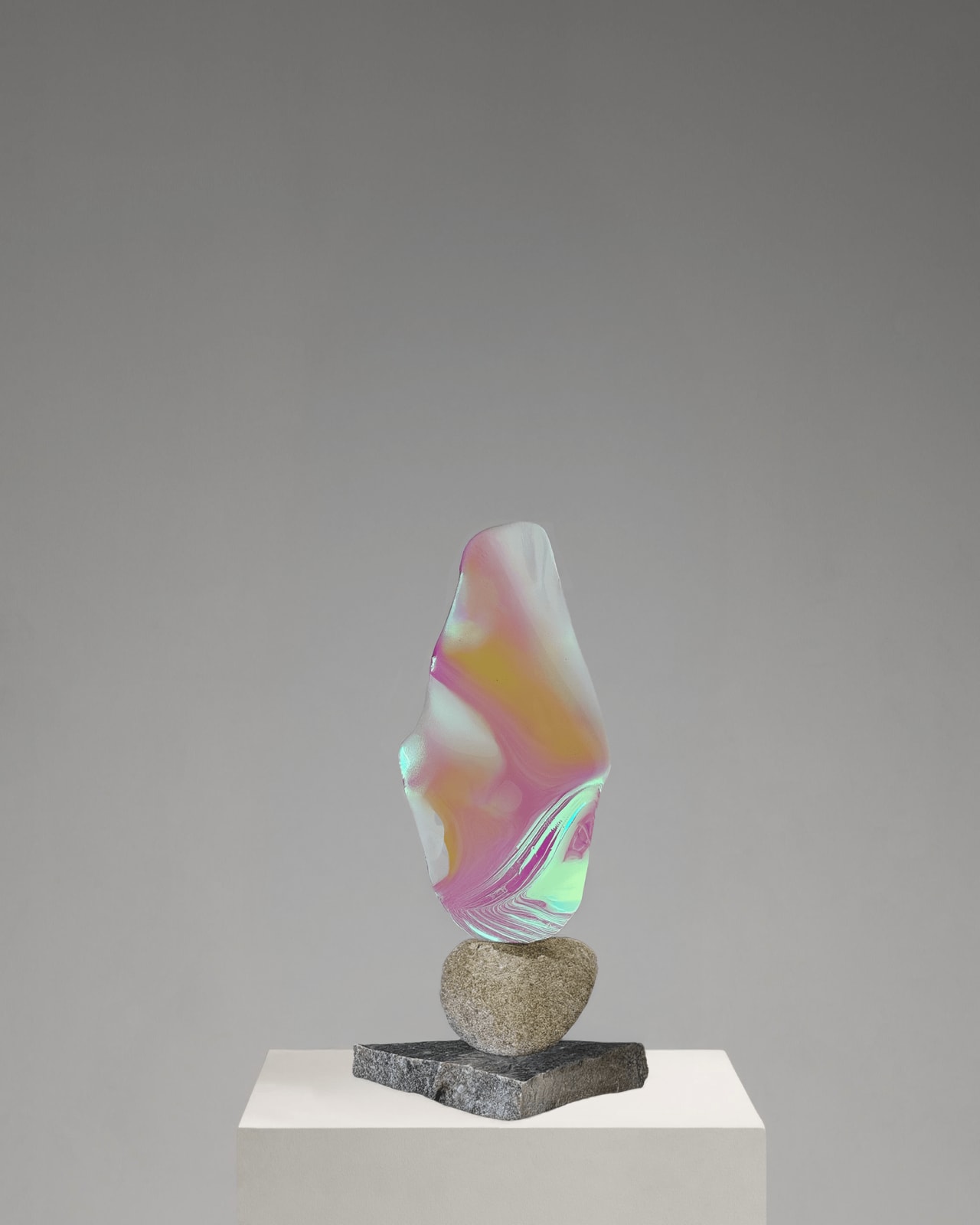 Clara Tournay, Maeve iridescente, 2025