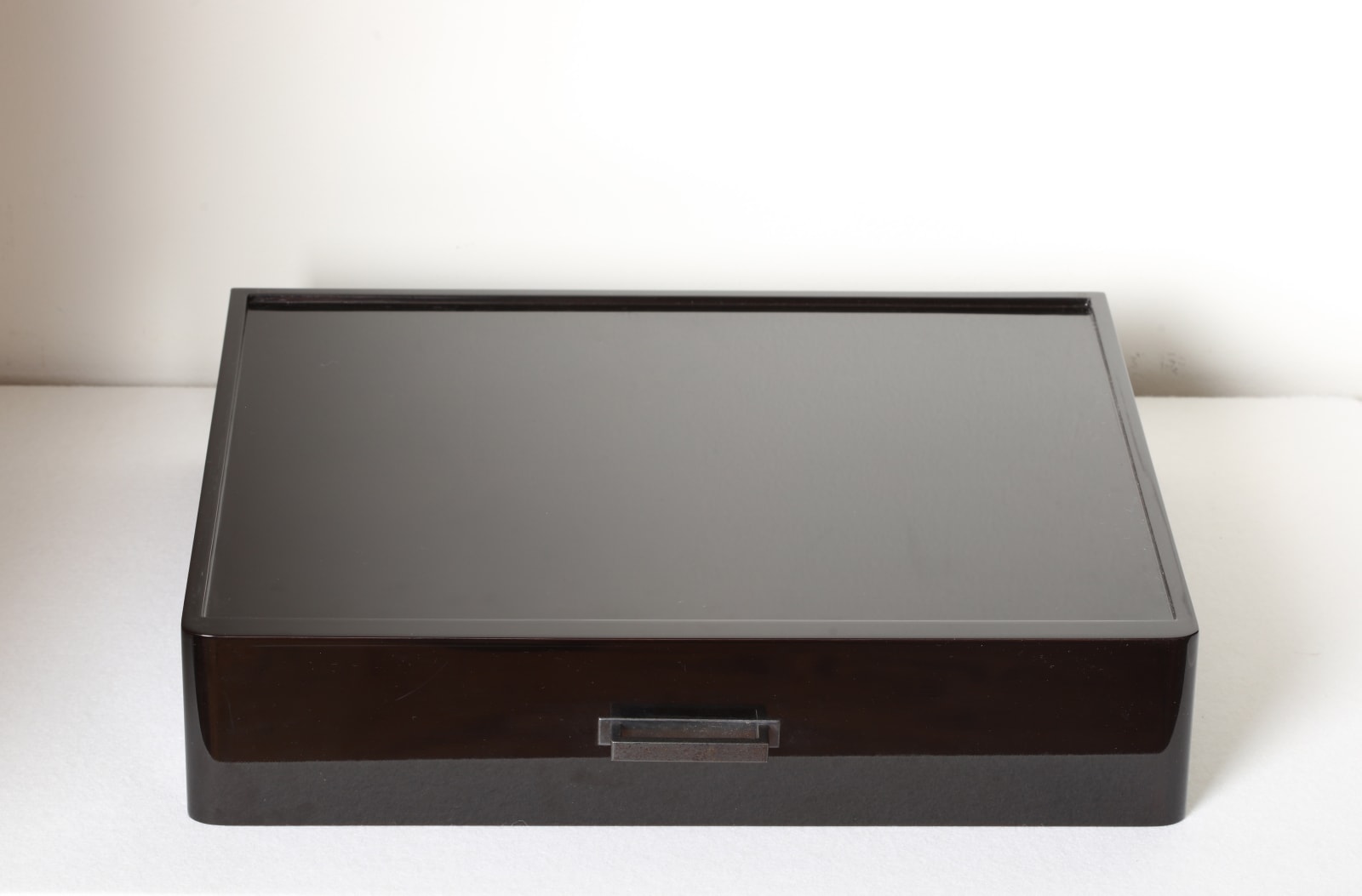 Taniuchi Kazuko, Shelf for Cosmetic Boxes with Design of Dragonflies and Thistles, 1990s