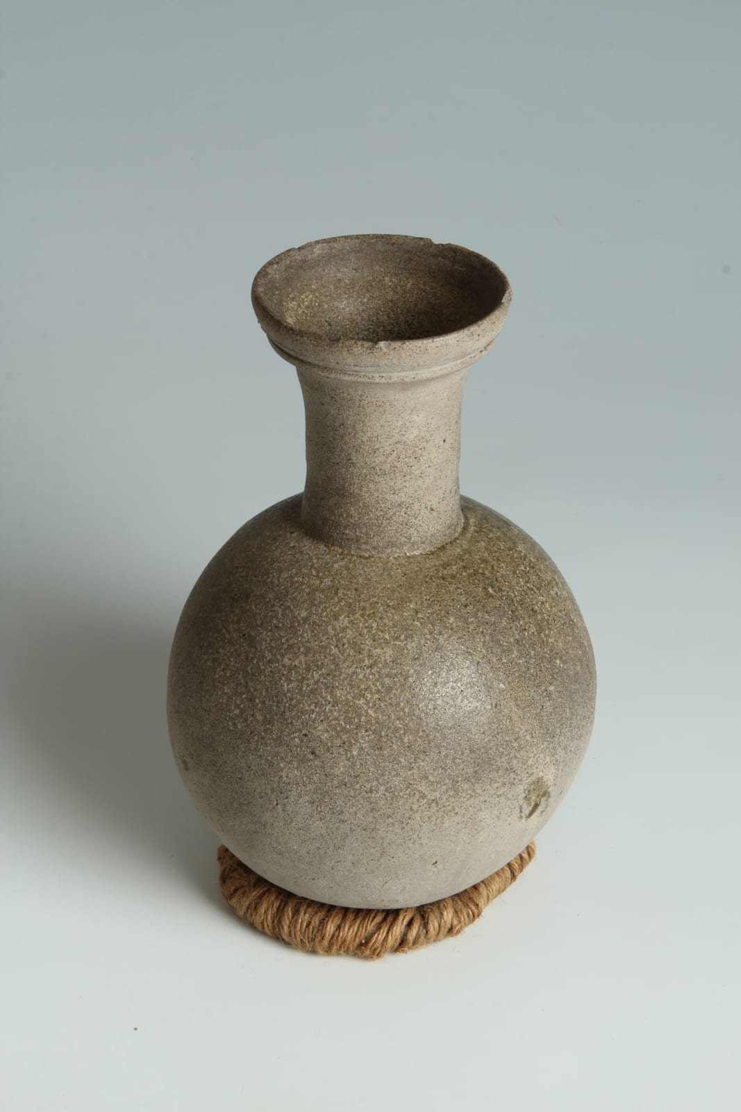 Sue-Ware Flask, 6th century