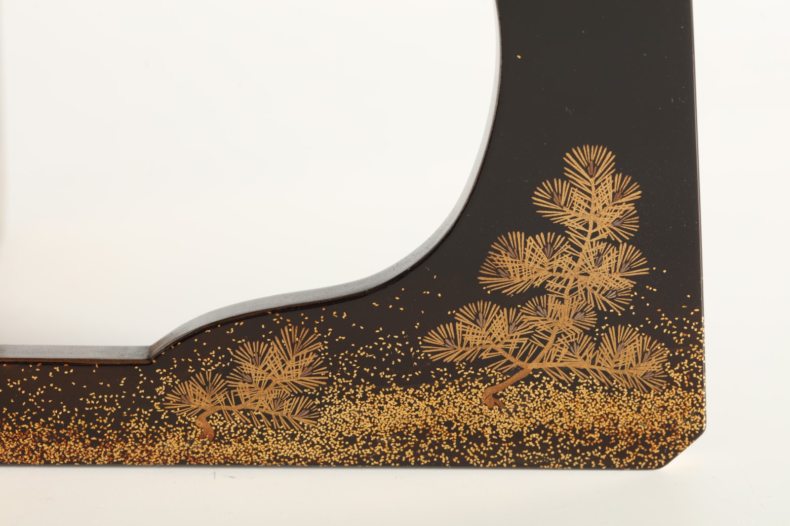 Yasuhara Shōsō, Offering Stand with Distant Hills and Pine Saplings, 1930s