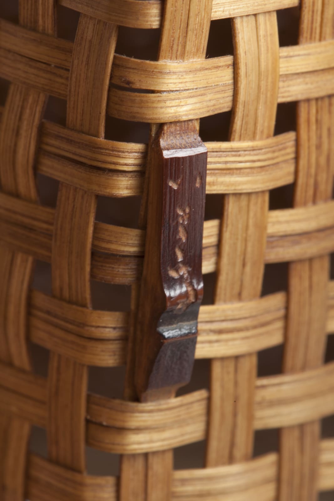 Tsujimura Ichirō, “Bamboo Shower” Triangular Flower Basket, 2010