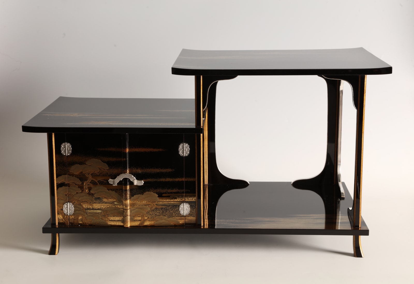 Maki-e Lacquer artist, Set of Shelves with Designs Based on the Noh Drama Takasago, 1910s-1920s