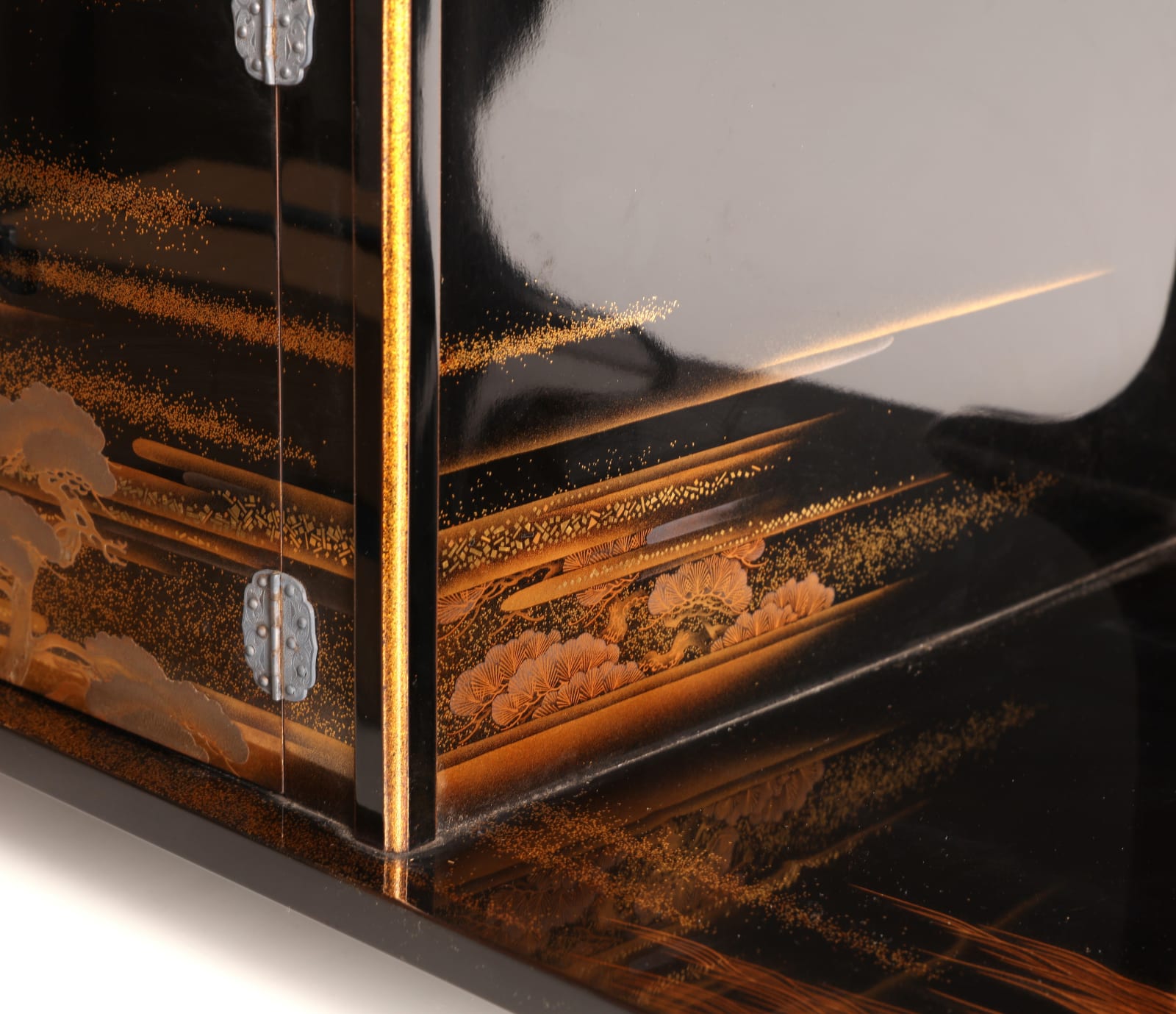 Maki-e Lacquer artist, Set of Shelves with Designs Based on the Noh Drama Takasago, 1910s-1920s