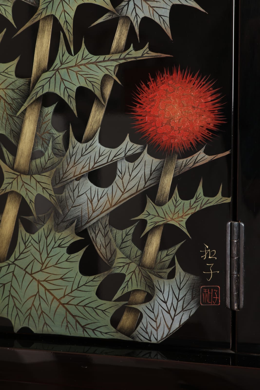 Taniuchi Kazuko, Shelf for Cosmetic Boxes with Design of Dragonflies and Thistles, 1990s