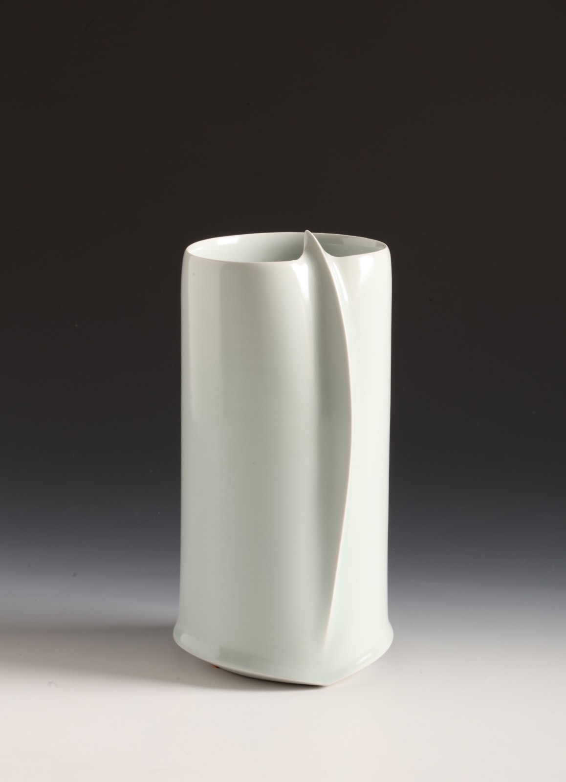 Fukami Sueharu, Cylinder Vase entitled "Wind", 1990s