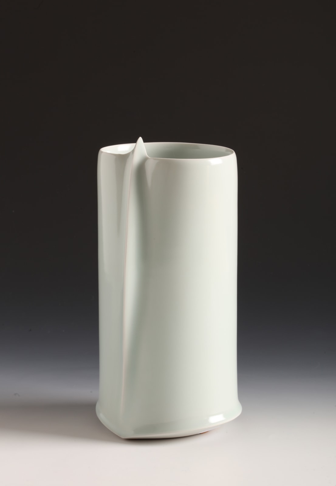 Fukami Sueharu, Cylinder Vase entitled "Wind", 1990s