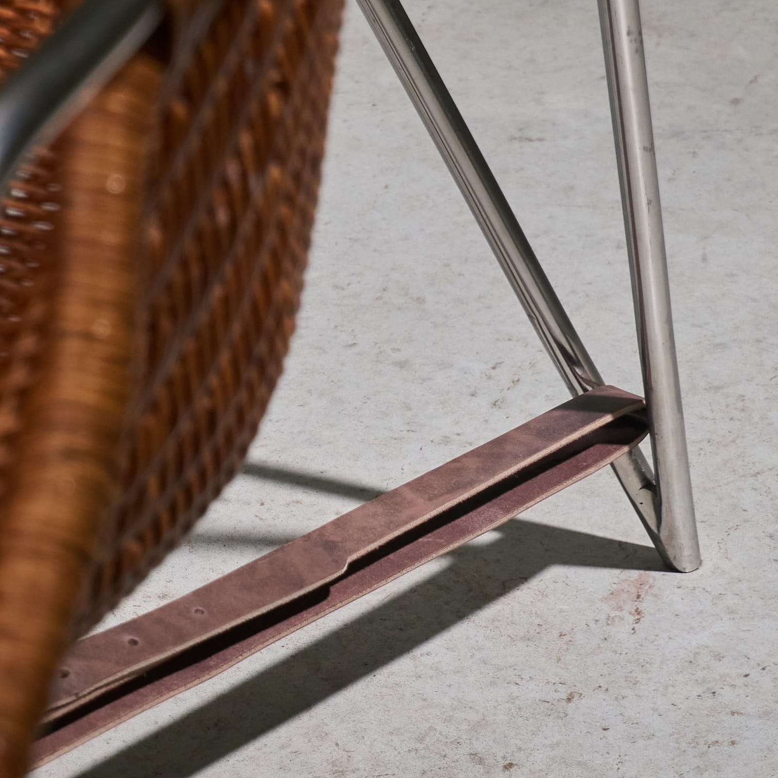 Pete Sans, 'Coqueta' Chair in Stainless Steel, Wicker and Leather, Spain, 1980s