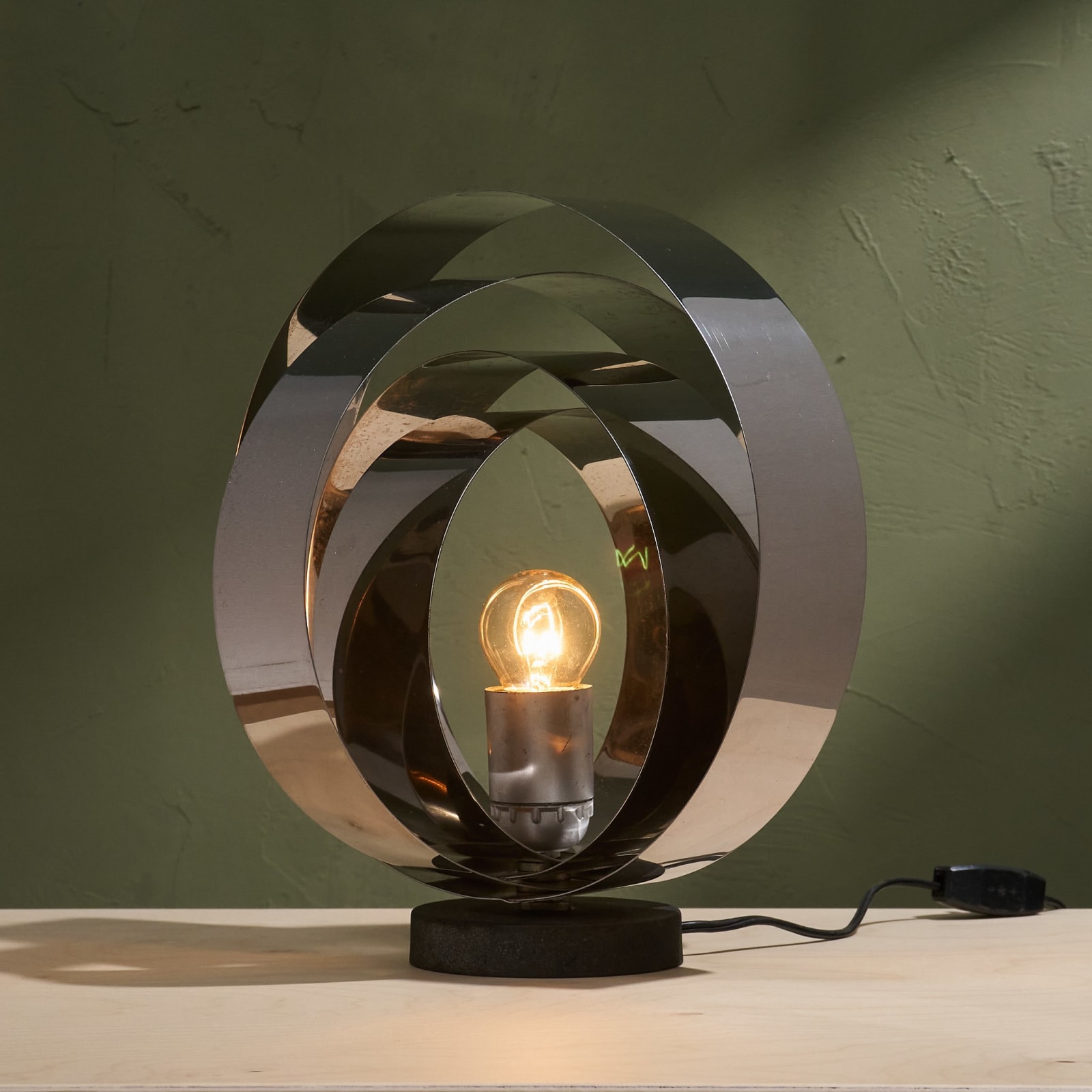 Unknown, Table Lamp with Chrome Concentric Circles, Italy, 1970s