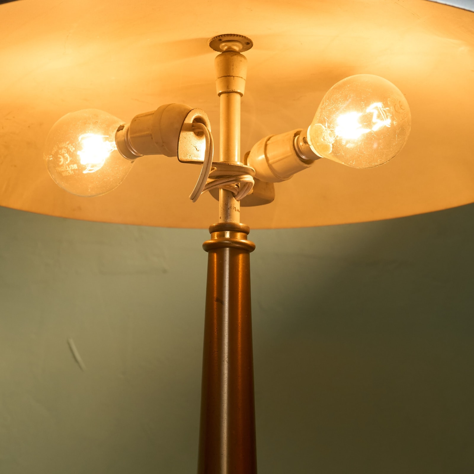 Unknown, Black and Brass Italian Table Lamp with Adjustable Shade, Italy, 1950s