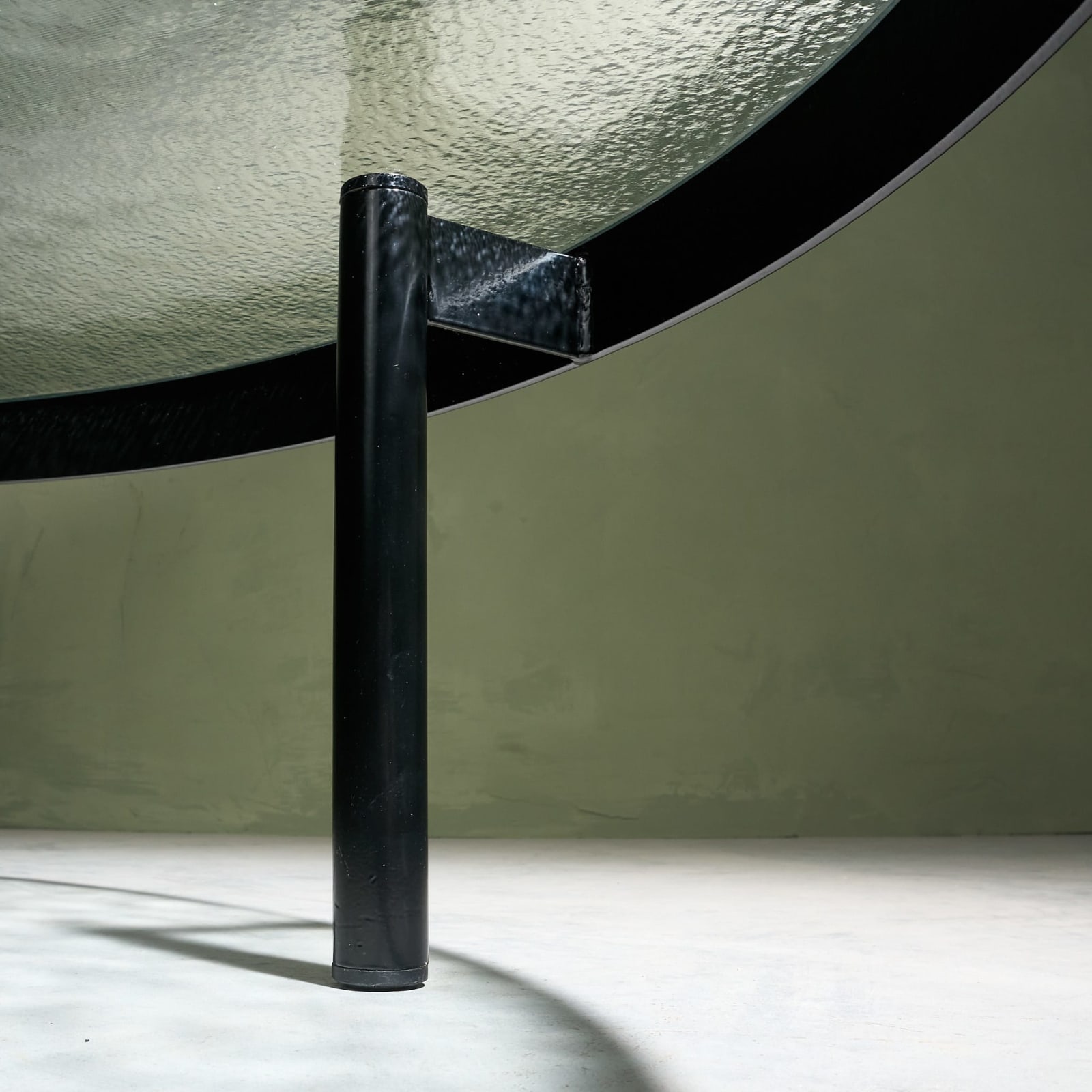 Janni van Pelt, Black Round Coffee Table with Structured Glass top, The Netherlands, 1960s