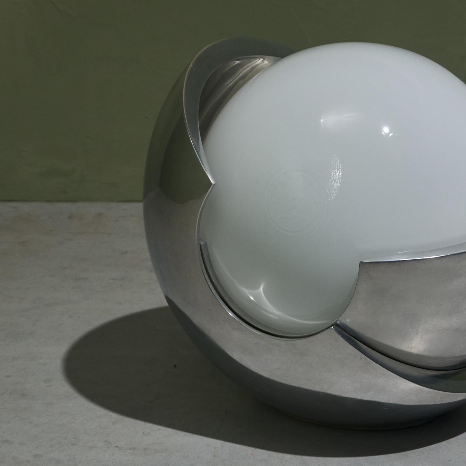 Giacomo Benevelli, 'Roto' Table Lamp Sculpture in Cast Aluminum and Opaline Glass, Italy, 1970