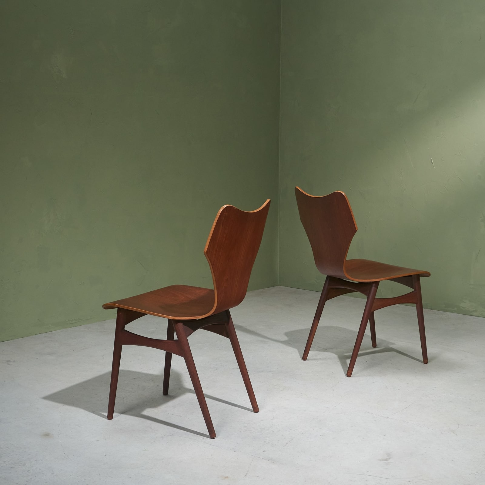 Set of 6 Dining Chairs in Solid Teak and Plywood, Scandinavia, 1960s