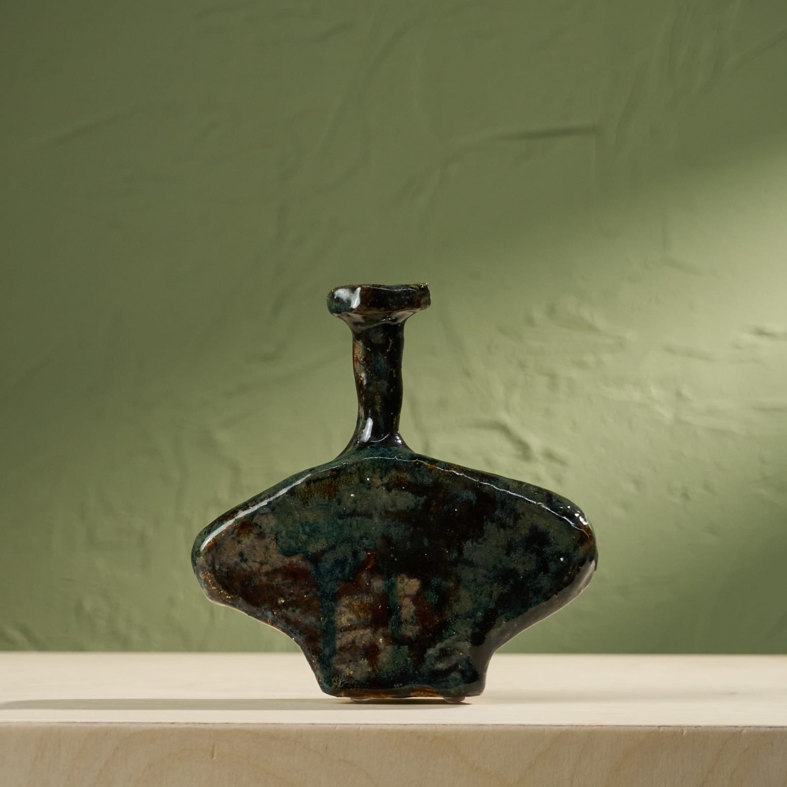 Willem van Hooff, Tiny Core Vessel, Glazed Earthenware, The Netherlands, 2020s
