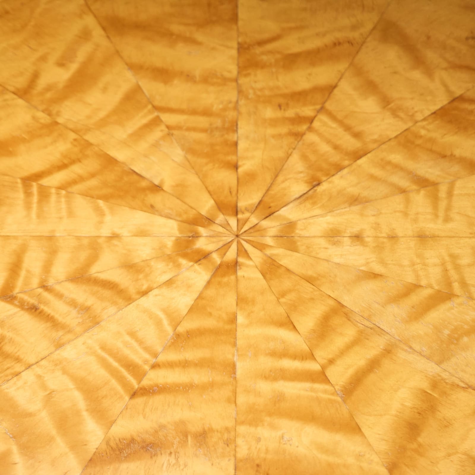 A.B. Svenska Möbelfabrikerna Bodafors, Circular Side Table in Natural and Stained Birch, 1930