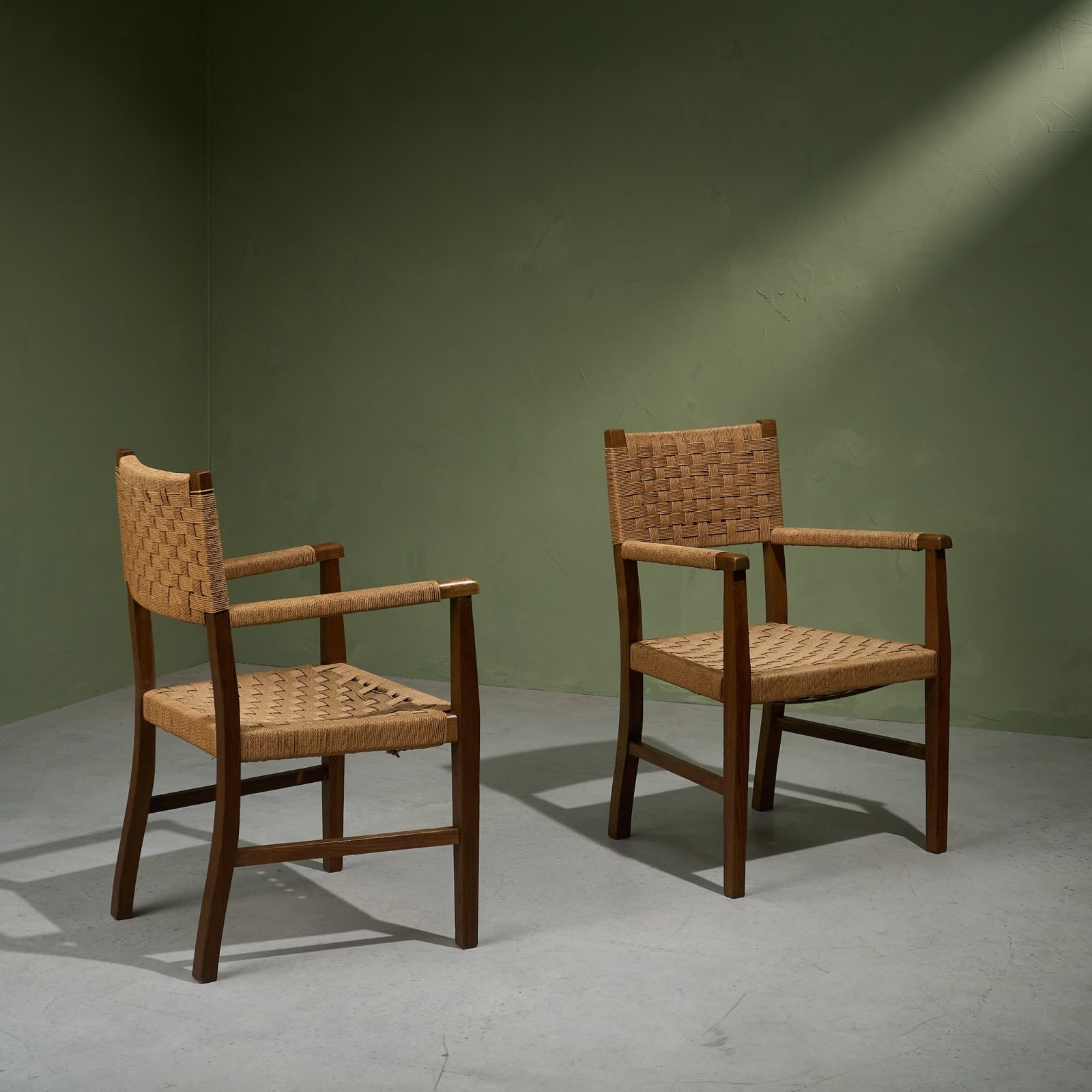 Pair of Arm Chairs with Oak Frame and Seagrass Webbing, Italy, 1940s