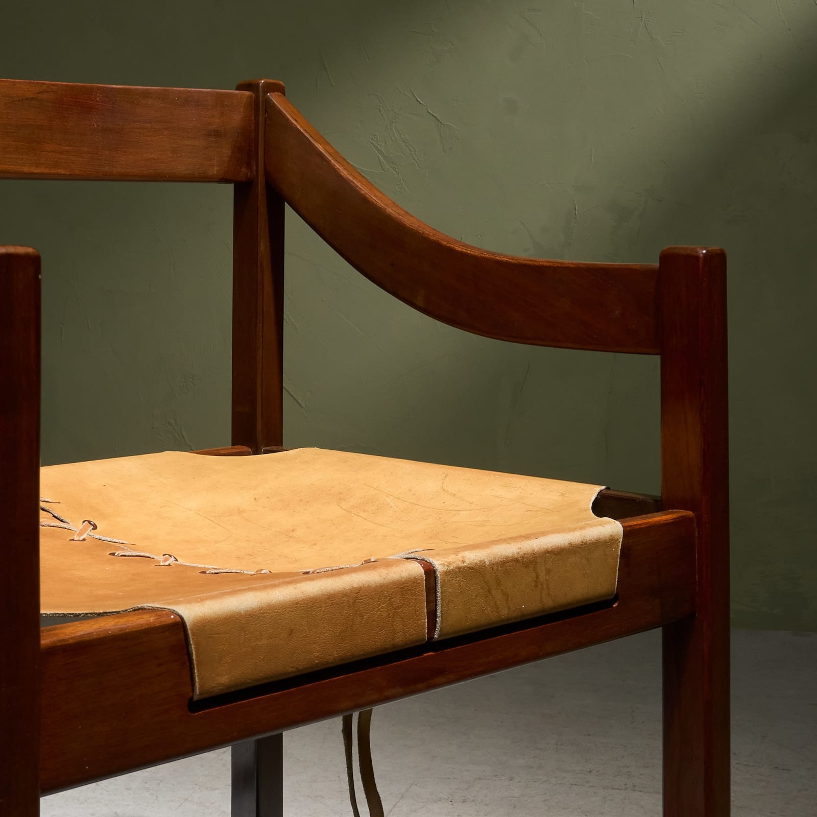 Jean Gillon, Arm Chair with Original Leather Upholstery, for Italma Brazil, 1960s