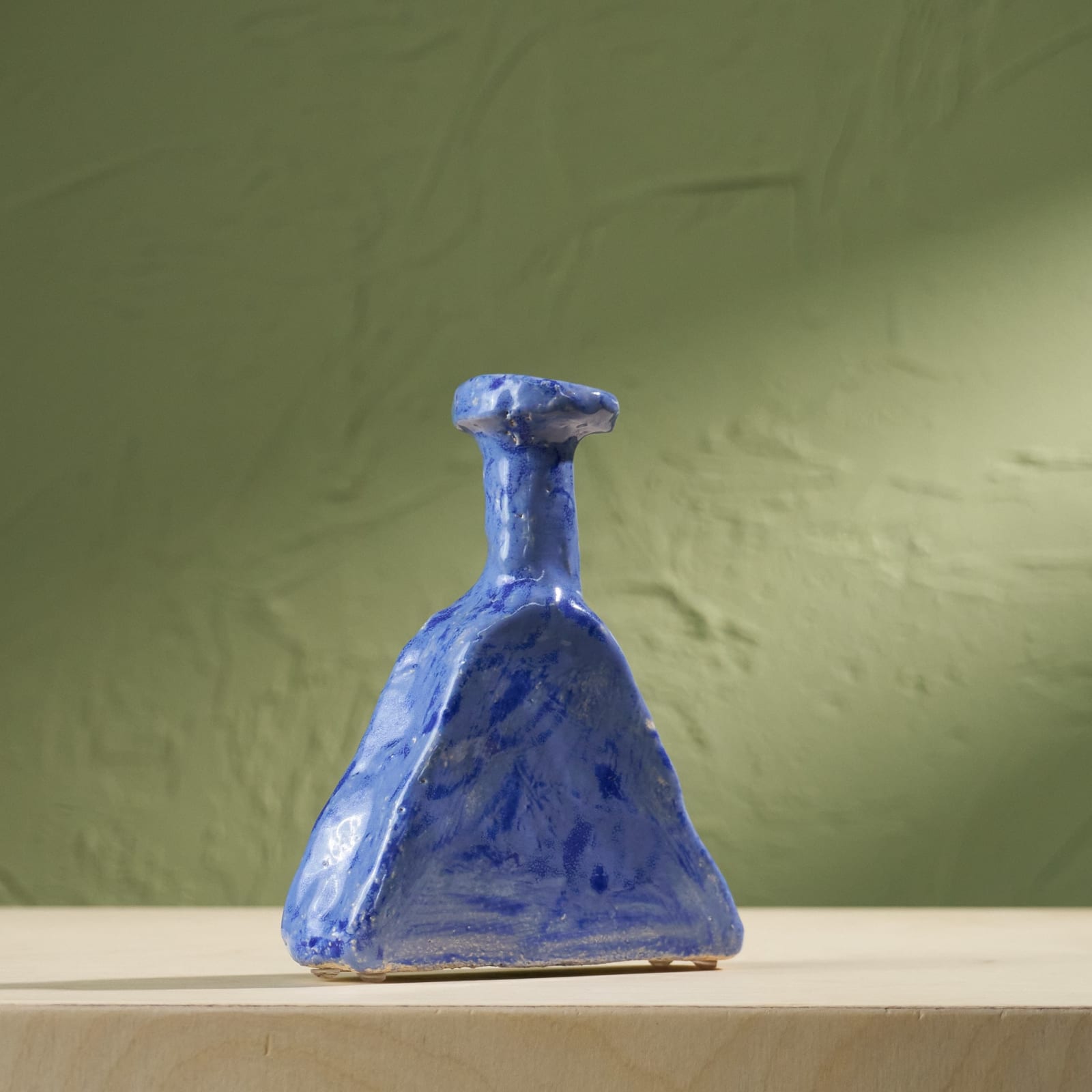 Willem van Hooff, Tiny Core Vessel, Glazed Earthenware, The Netherlands, 2020s