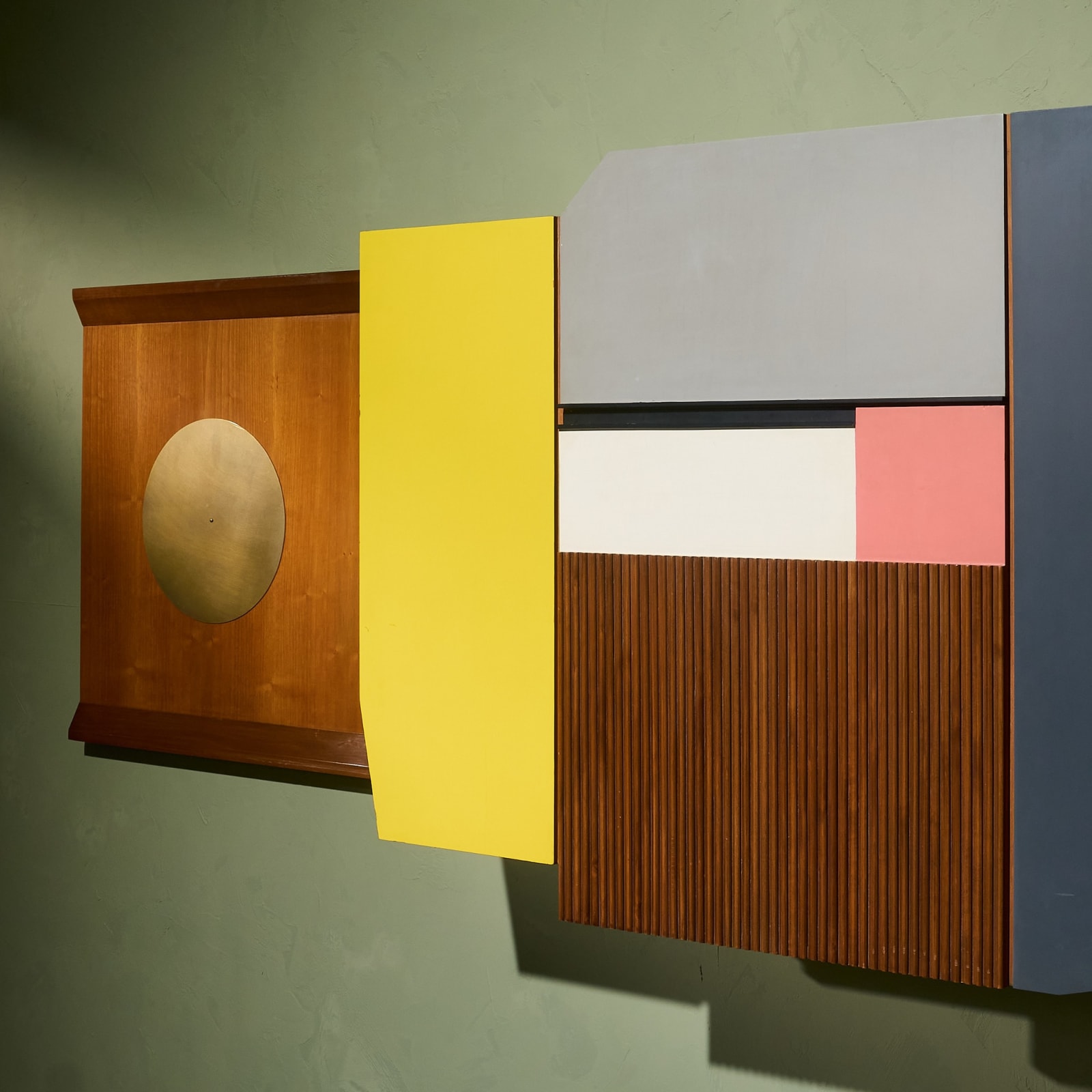 Multicolored Wall Mounted Dry Bar in Italian Walnut and Brass, Italy, 1960s