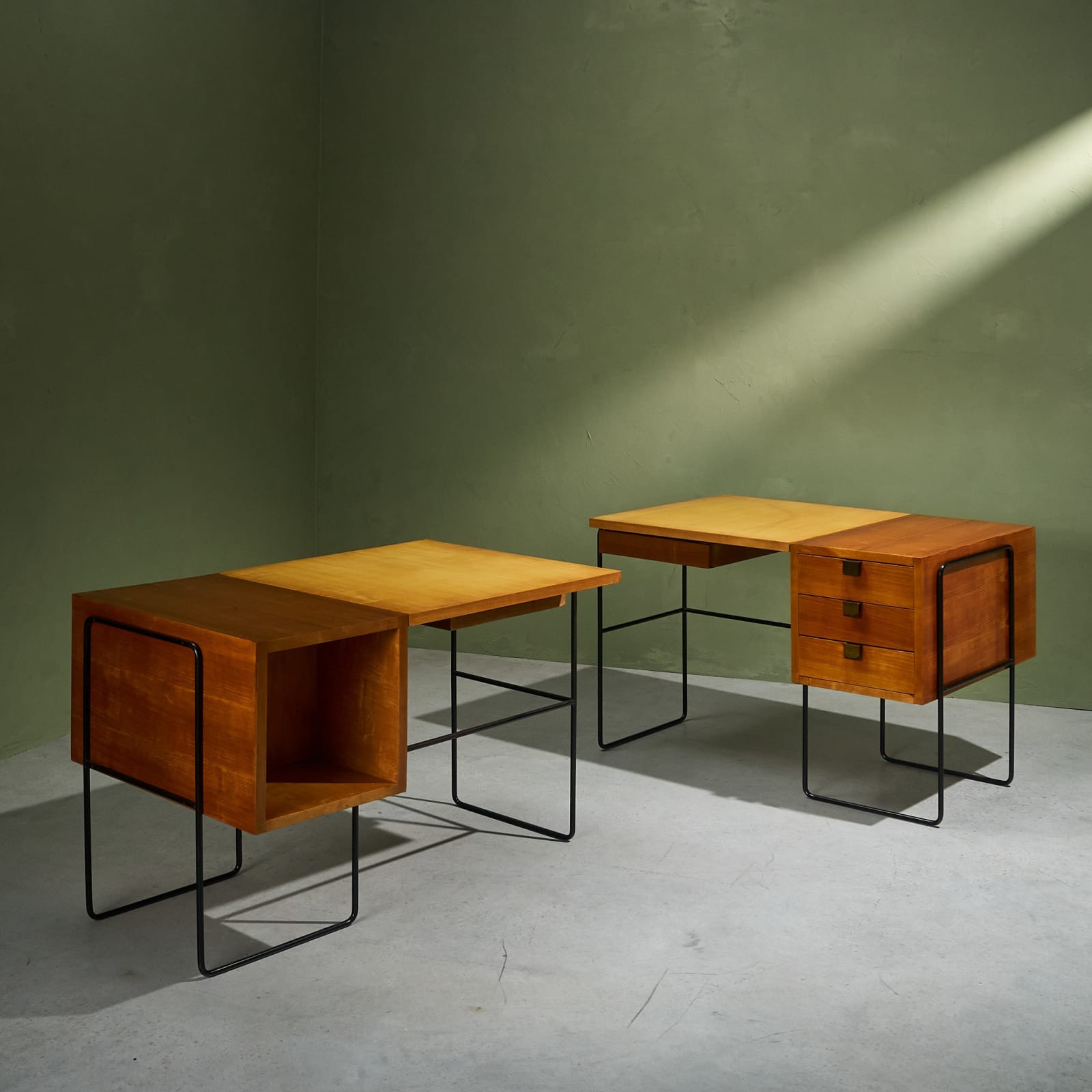 Taichiro Nakai, Pair of Duo-Tone Writing Desks for La Permanente Mobili Cantù, 1955