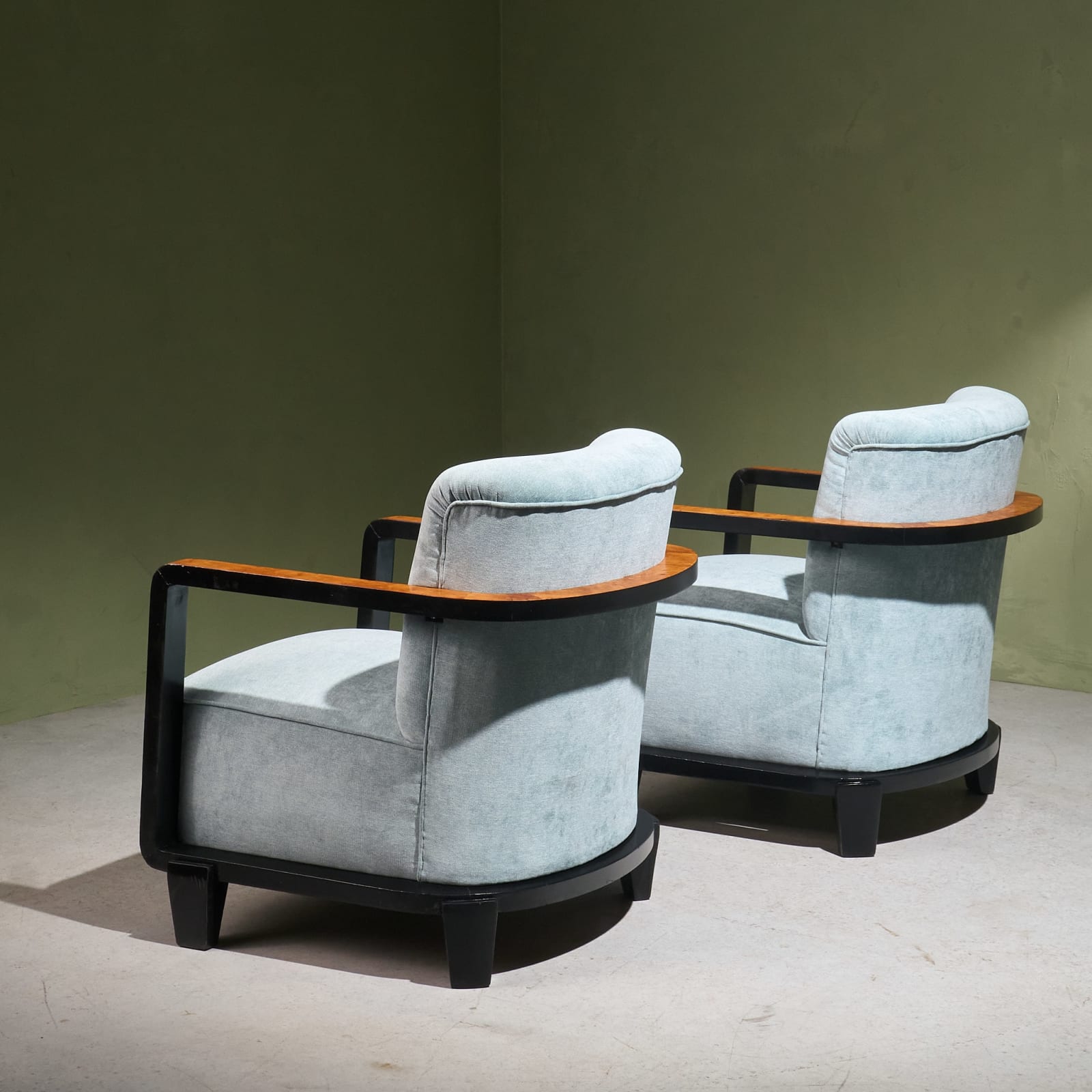 Pair of Art Deco Lounge Chairs with Burlwood and Ebonized Frame, Italy, 1940s