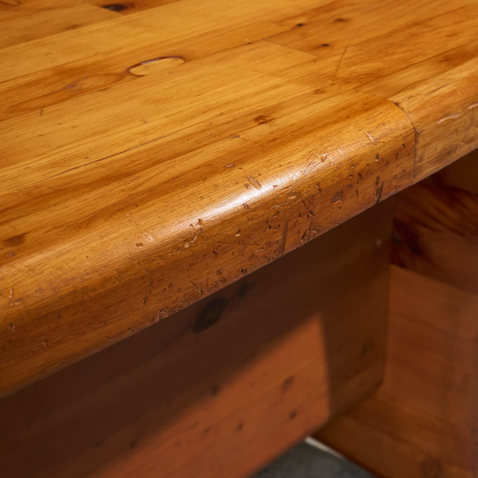 Architectural 'Forme Libre' Writing Desk in Solid Pine , France, 1960s