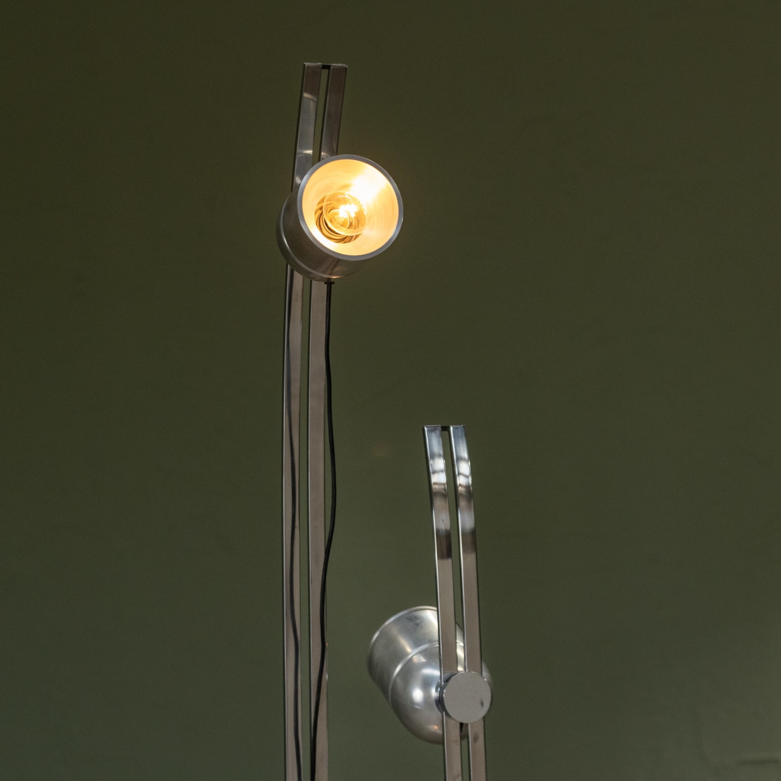 Lamperti, Large Floor Lamp with Chrome and Marble Base and Three Adjustable Light Fixtures, Italy, 1970s