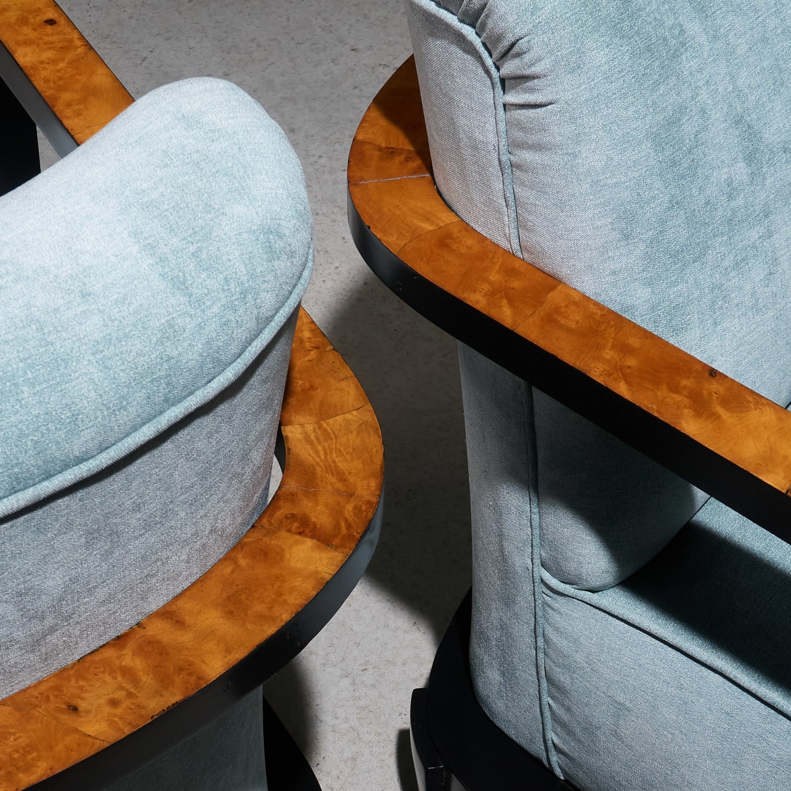 Pair of Art Deco Lounge Chairs with Burlwood and Ebonized Frame, Italy, 1940s