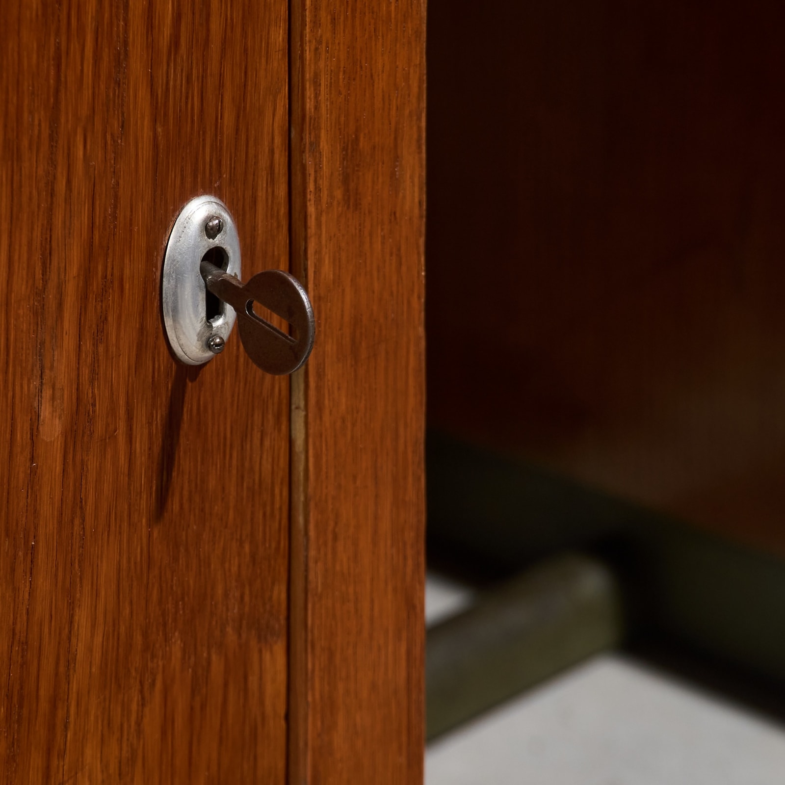 Desk in Oak with Green Linoleum Top and Base, Italy, 1940s