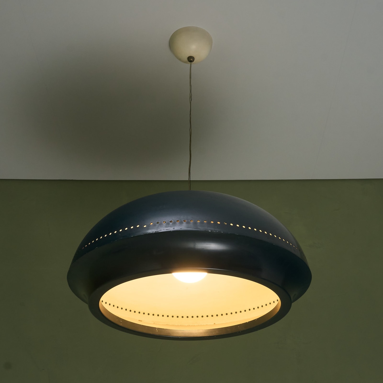 Afra & Tobia Scarpa, Early Midnight Blue Nigritella Pendant for Flos, Italy, 1960s