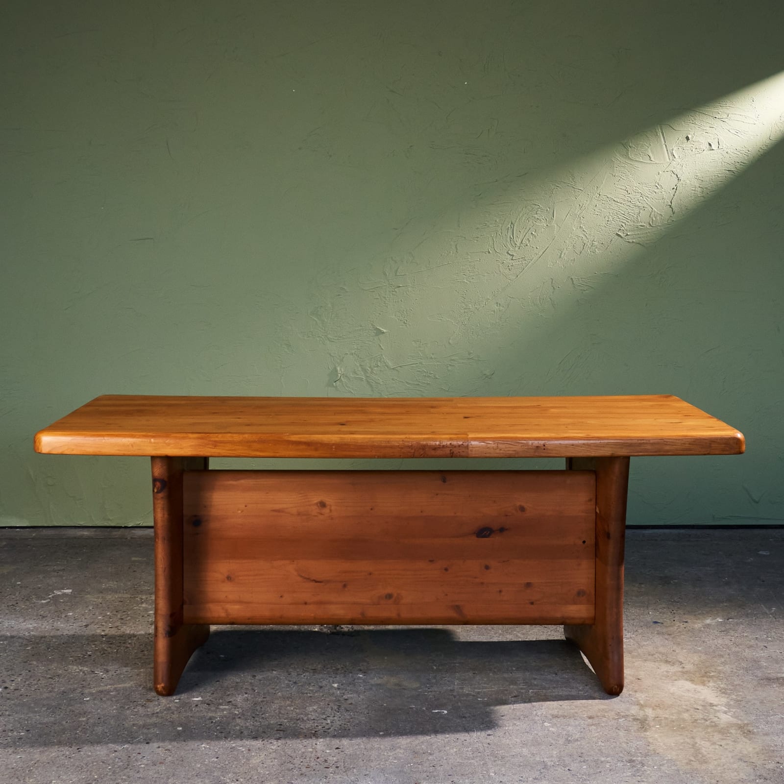 Architectural 'Forme Libre' Writing Desk in Solid Pine , France, 1960s