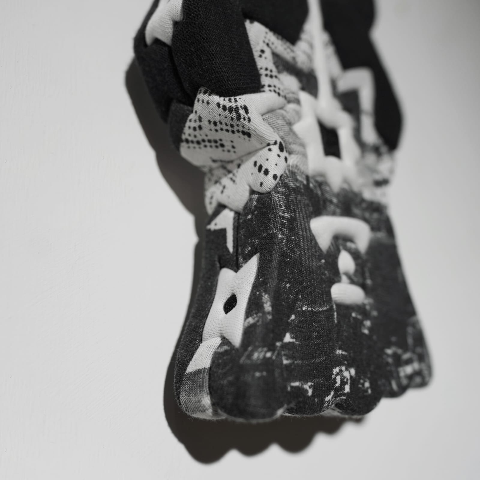 劉正堃 Abei LIU, Unseen And Undiscovered - Charlie, 2024