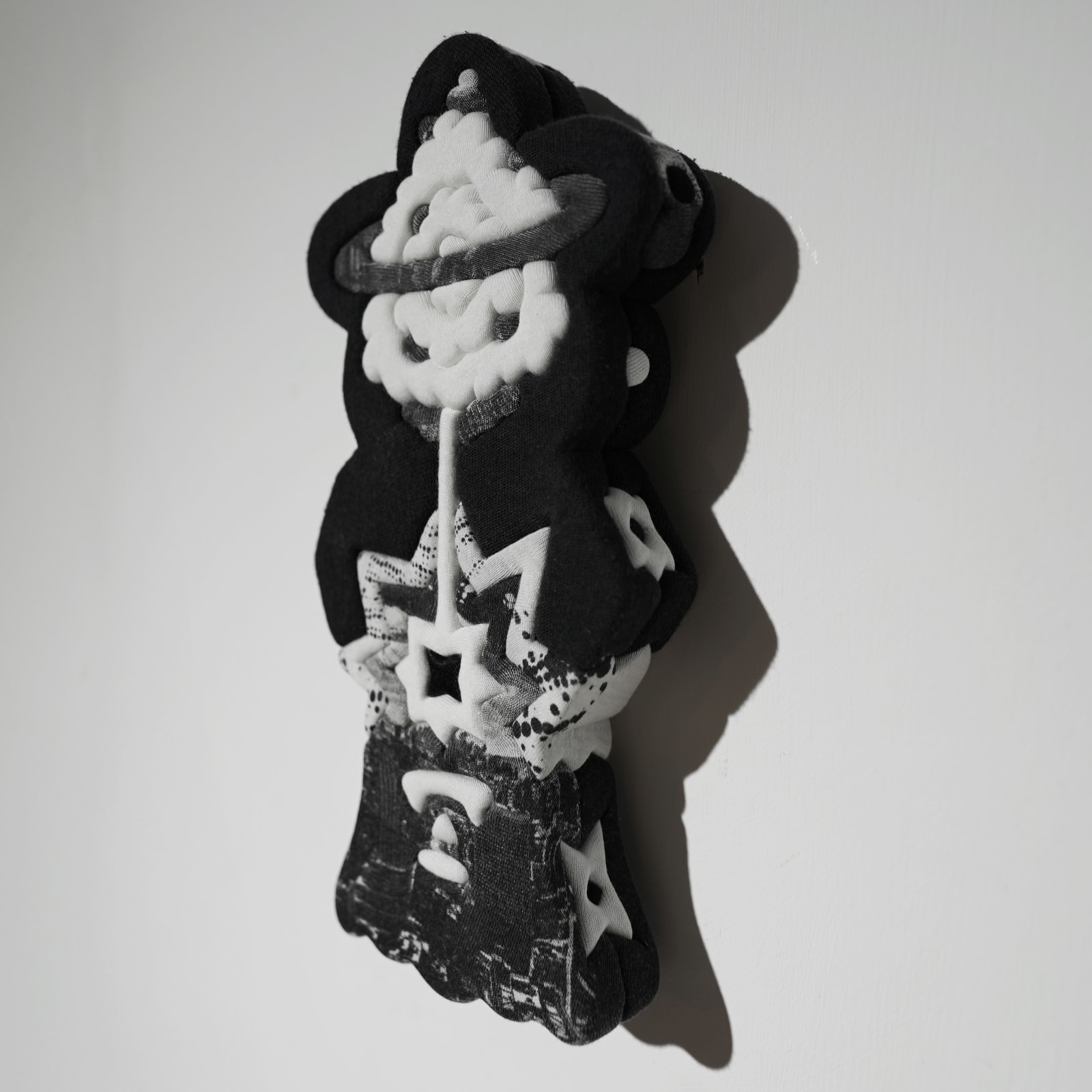 劉正堃 Abei LIU, Unseen And Undiscovered - Charlie, 2024