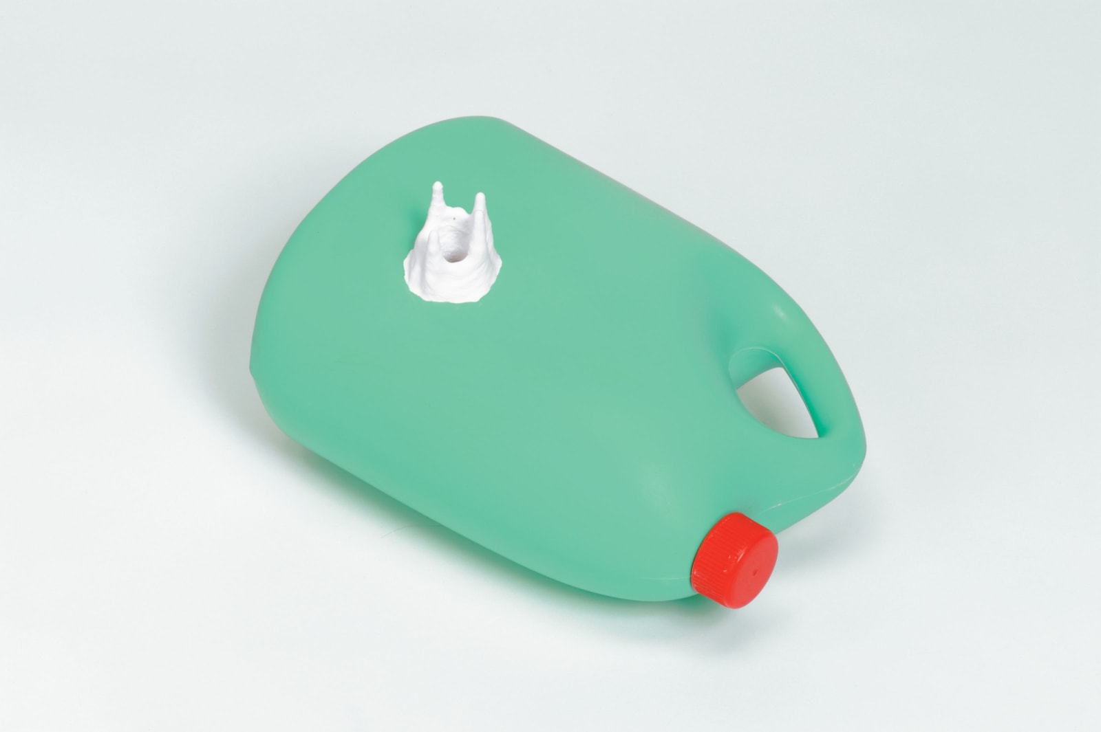 金氏徹平 Teppei KANEUJI, 白色釋出 (容器) White Discharge (Vessel), 2003