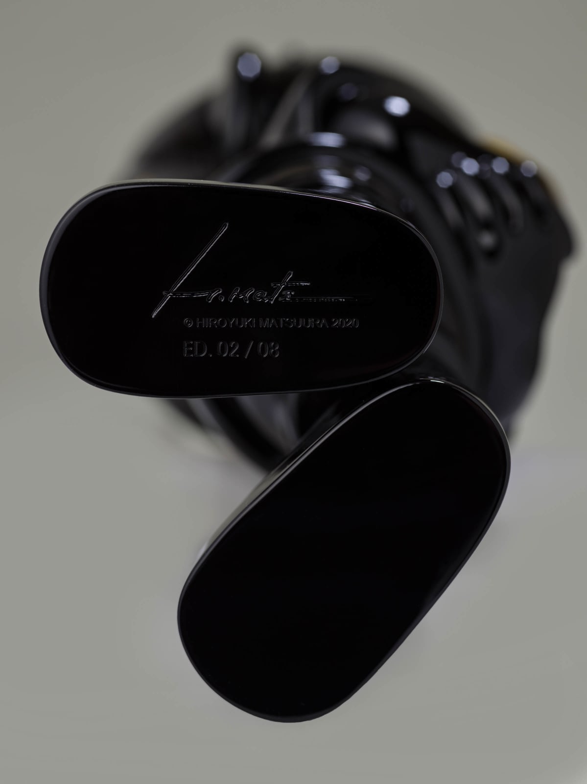 松浦浩之 Hiroyuki Matsuura, THE APPLE - Black, 2020