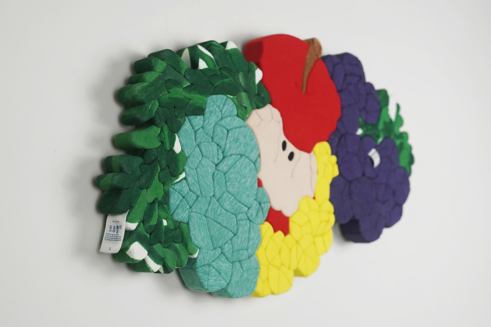 劉正堃 Abei LIU, 咀嚼曾經的日常 Chewing on Yesterday, 2025