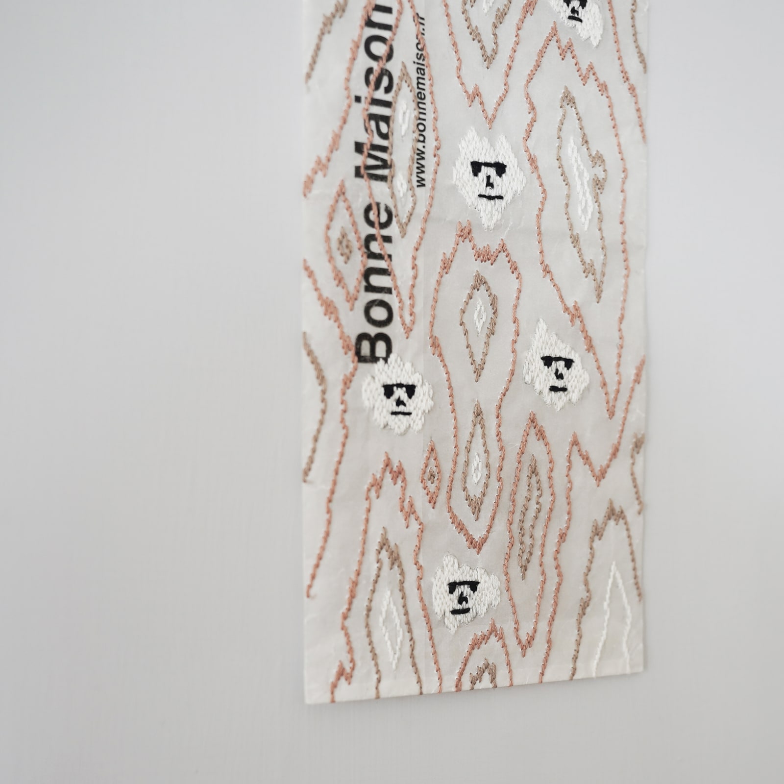 劉正堃 Abei LIU, 亂入系列- Bonne Maison_package envelope Bonne Maison_package envelope, 2023