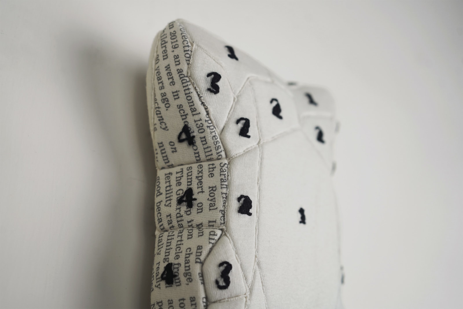 劉正堃 Abei LIU, 思思念念的那一包 The Bag of Longing, 2025