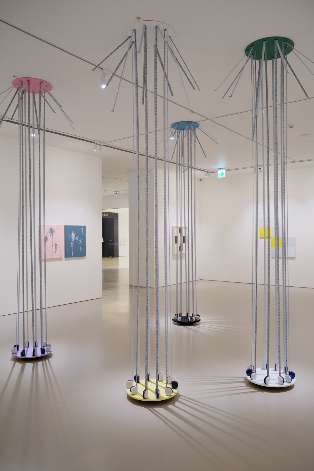 莊普 TSONG Pu, 光塵呎度 Worldly Scale, 2022