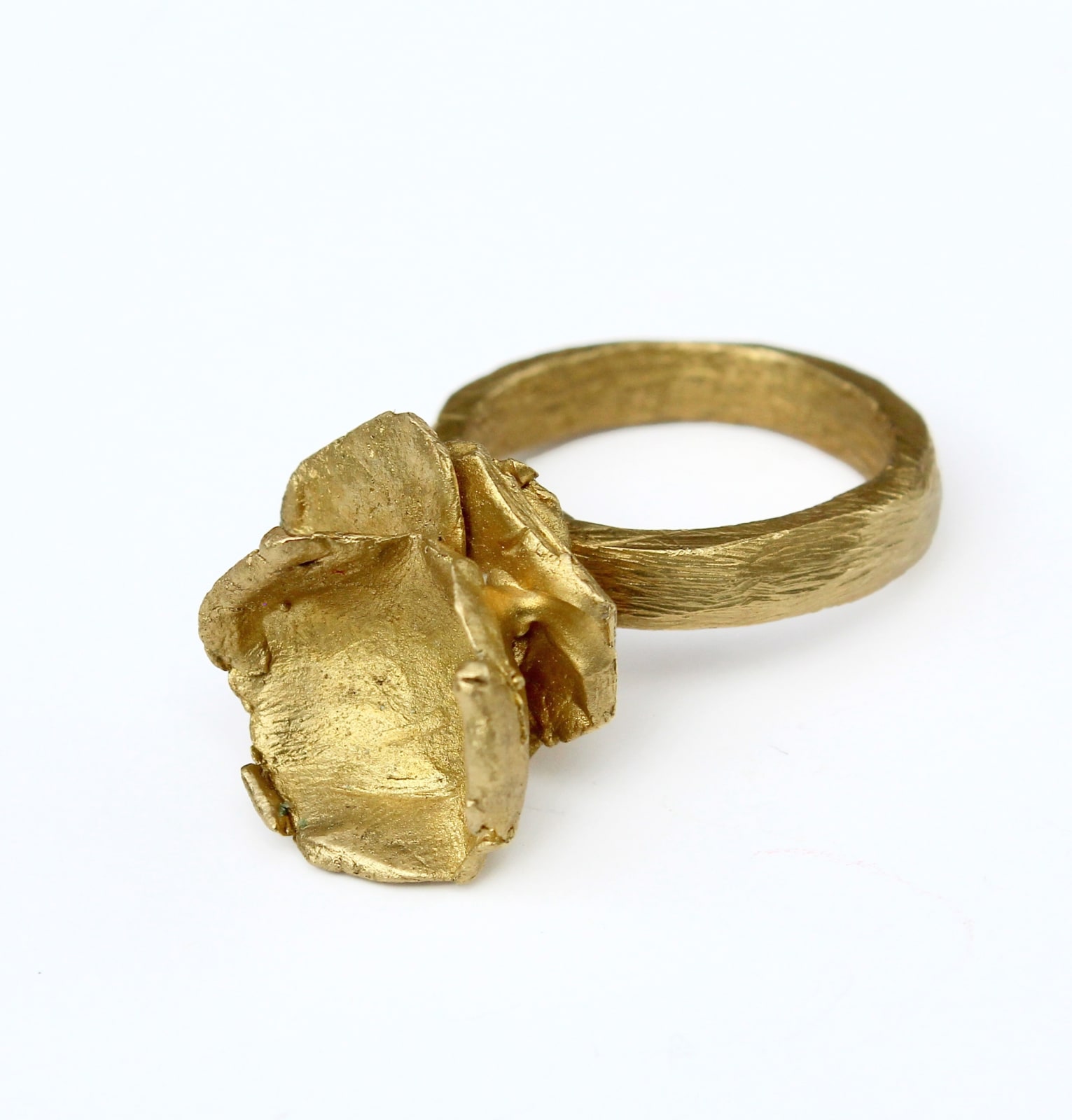Emily McCulloch Childs, Ring (Bunurong Country, VIC), 2024