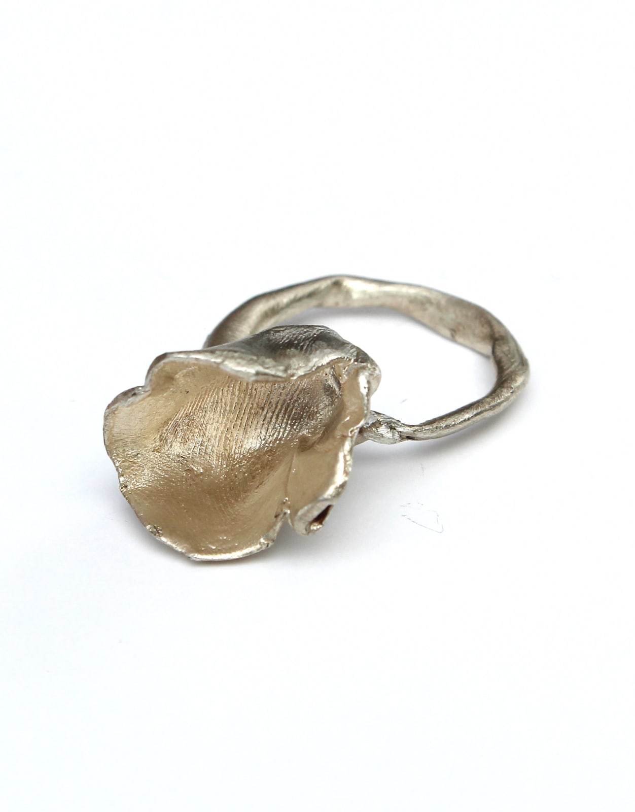 Emily McCulloch Childs, Ring (Wurundjeri and Bunurong Country, VIC), 2023