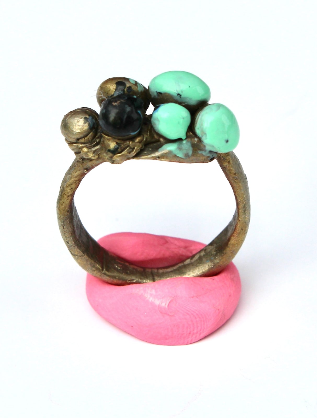 Emily McCulloch Childs, Ring (Bunurong Country, VIC), 2023