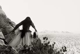 Graciela Iturbide, Mujer ángel, Desierto de Senora, México, 1979