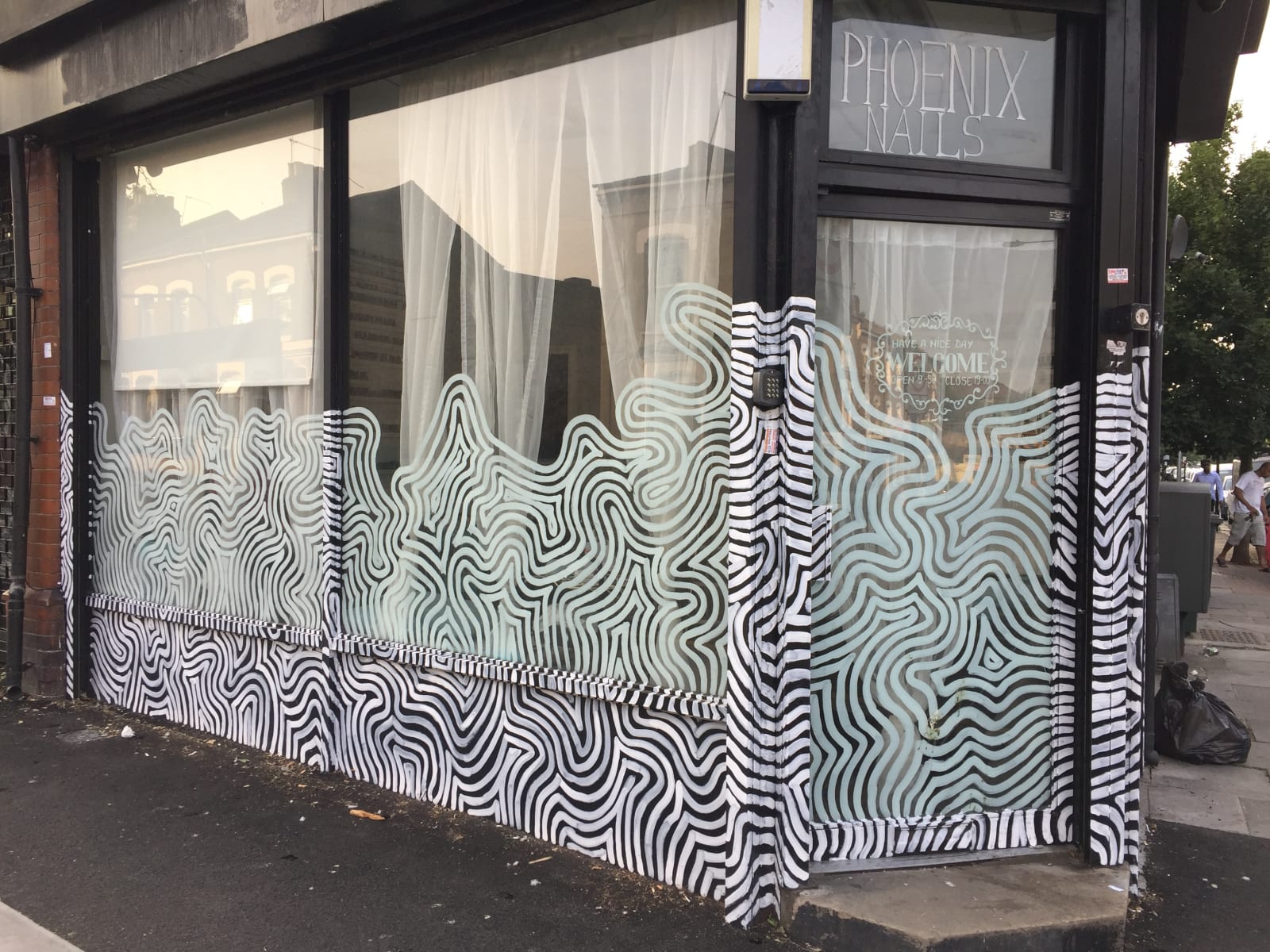 The Line Girl, Shop Front Mural, 2017