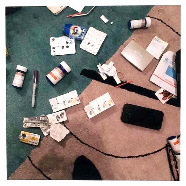 Nan Goldin, Drugs on the carpet, 2016
