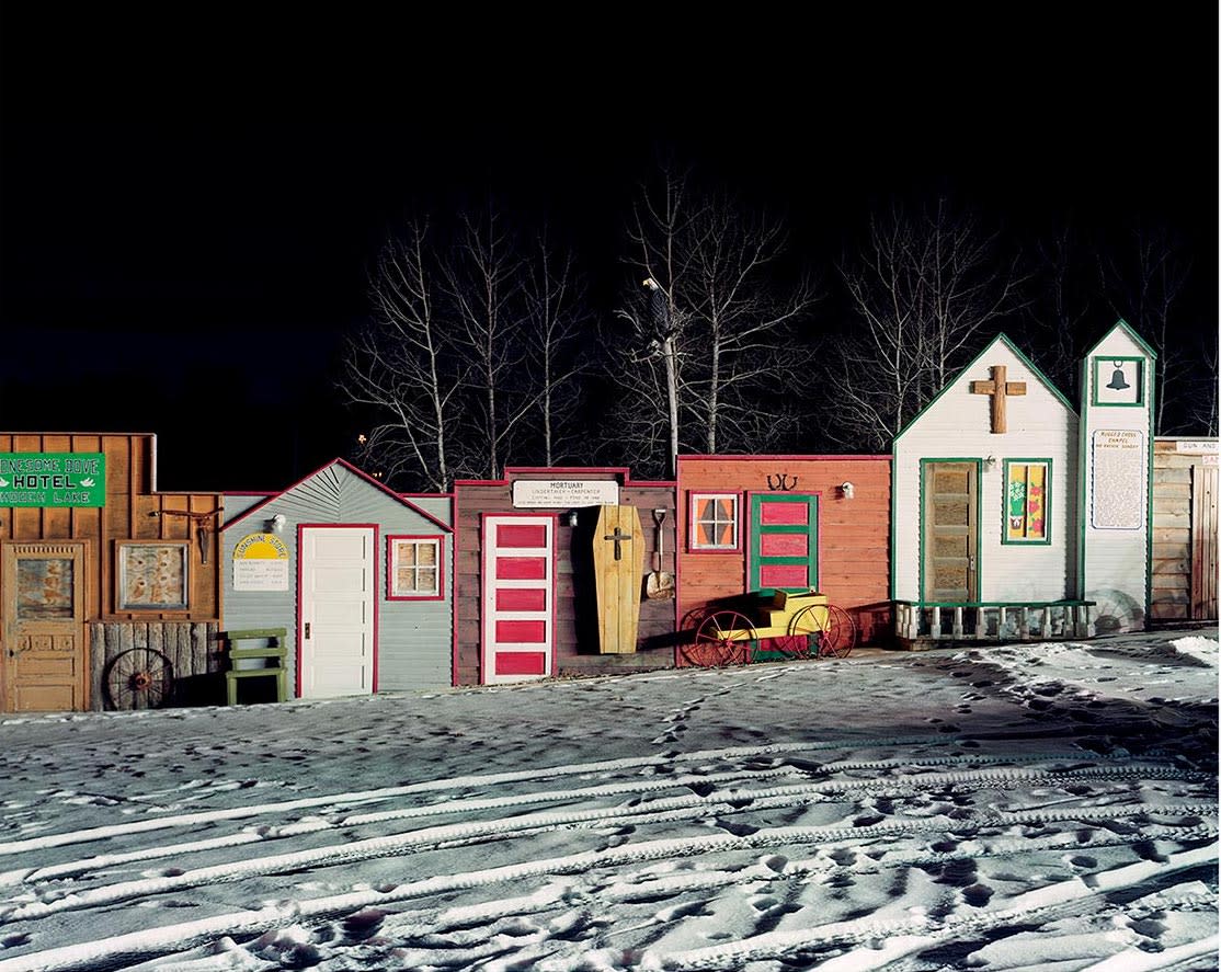Alec Soth, Akeley, Minnesota (2007), 2020